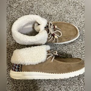 Hey Dude Fold Over Wendy Boots